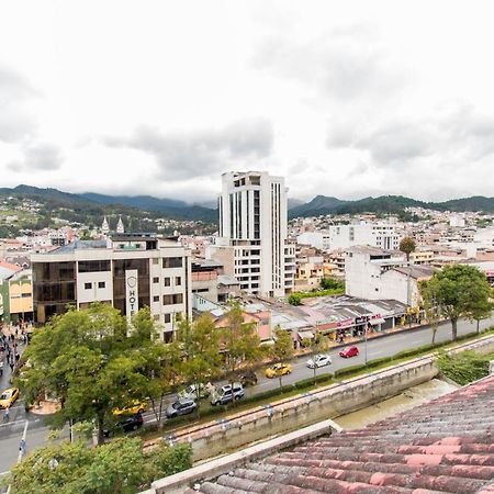 Grand Hotel Loja Exterior photo